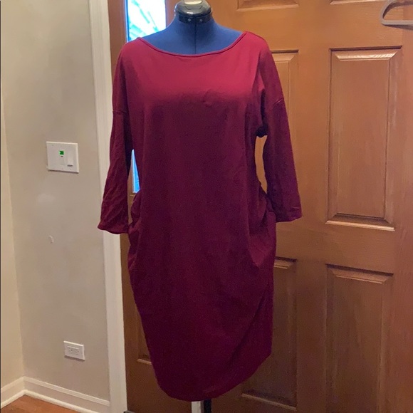 Great Winter Maternity Dress - Picture 1 of 6